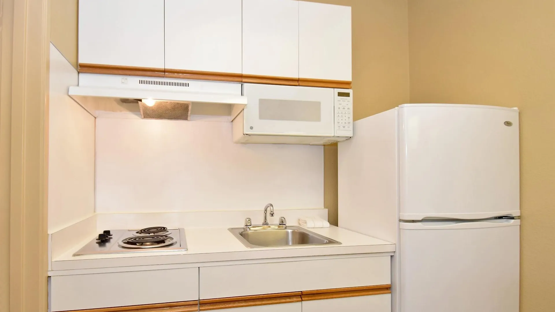 Extended Stay America Suites - Sacramento - South Natomas 2*,