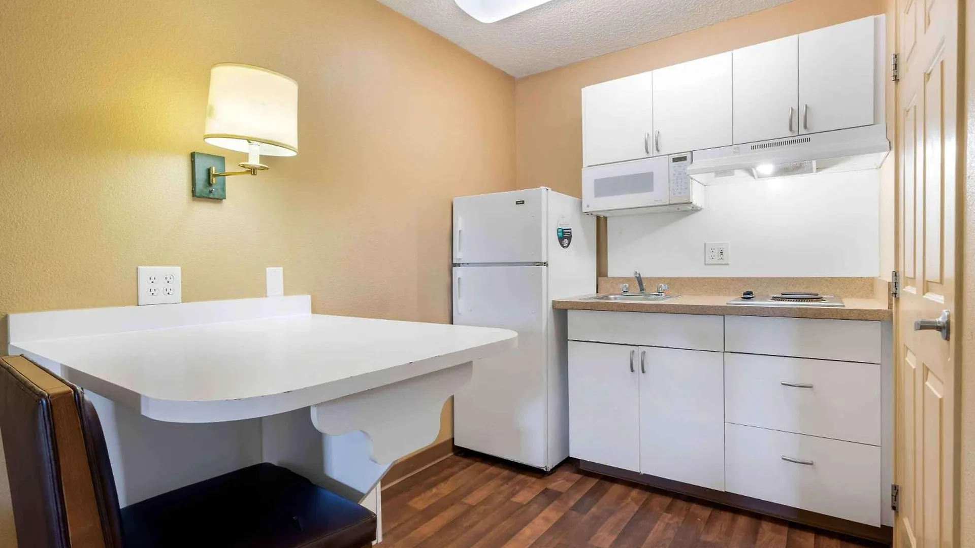 Extended Stay America Suites - Sacramento - South Natomas